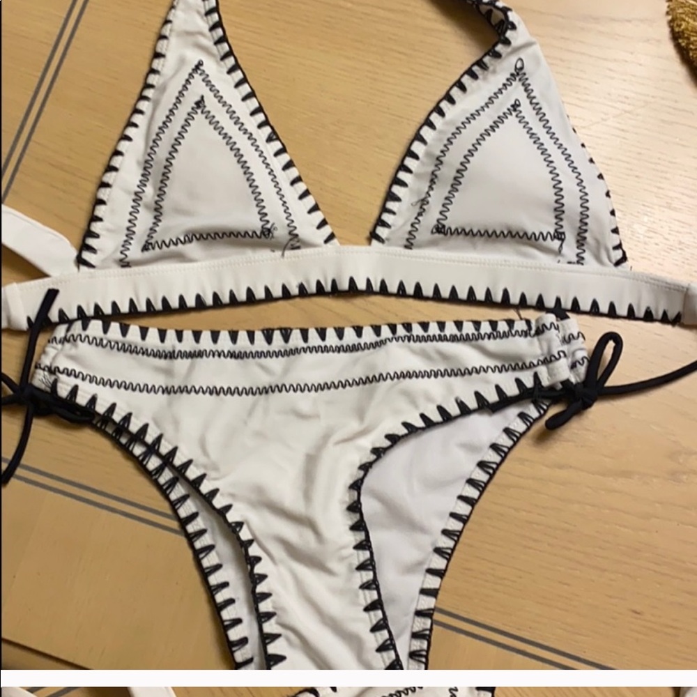 WHITE BIKINI! NEVER WORN!